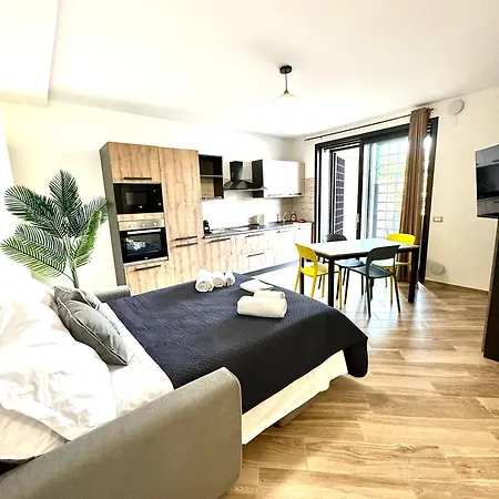 Suites Dreams Fiumicino River-3